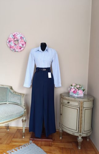 Megkötős csíkos ing