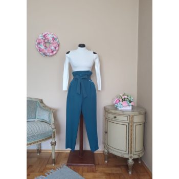 Magas derekú csinos nadrág