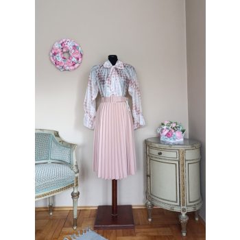 Nina pöttyös blúz