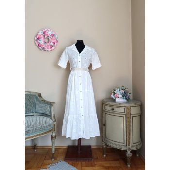 Madeirás ingruha övvel