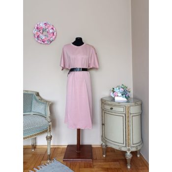 Lotte ruha övvel rózsaszín